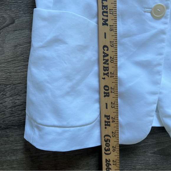 MaxMara White Blazer Max Mara White Cotton 2-Button Blazer US Women's size 6 - Picture 11 of 11